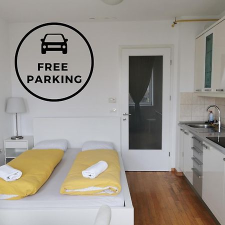 Trnovo Apartment With Free Parking Ljubljana Bagian luar foto