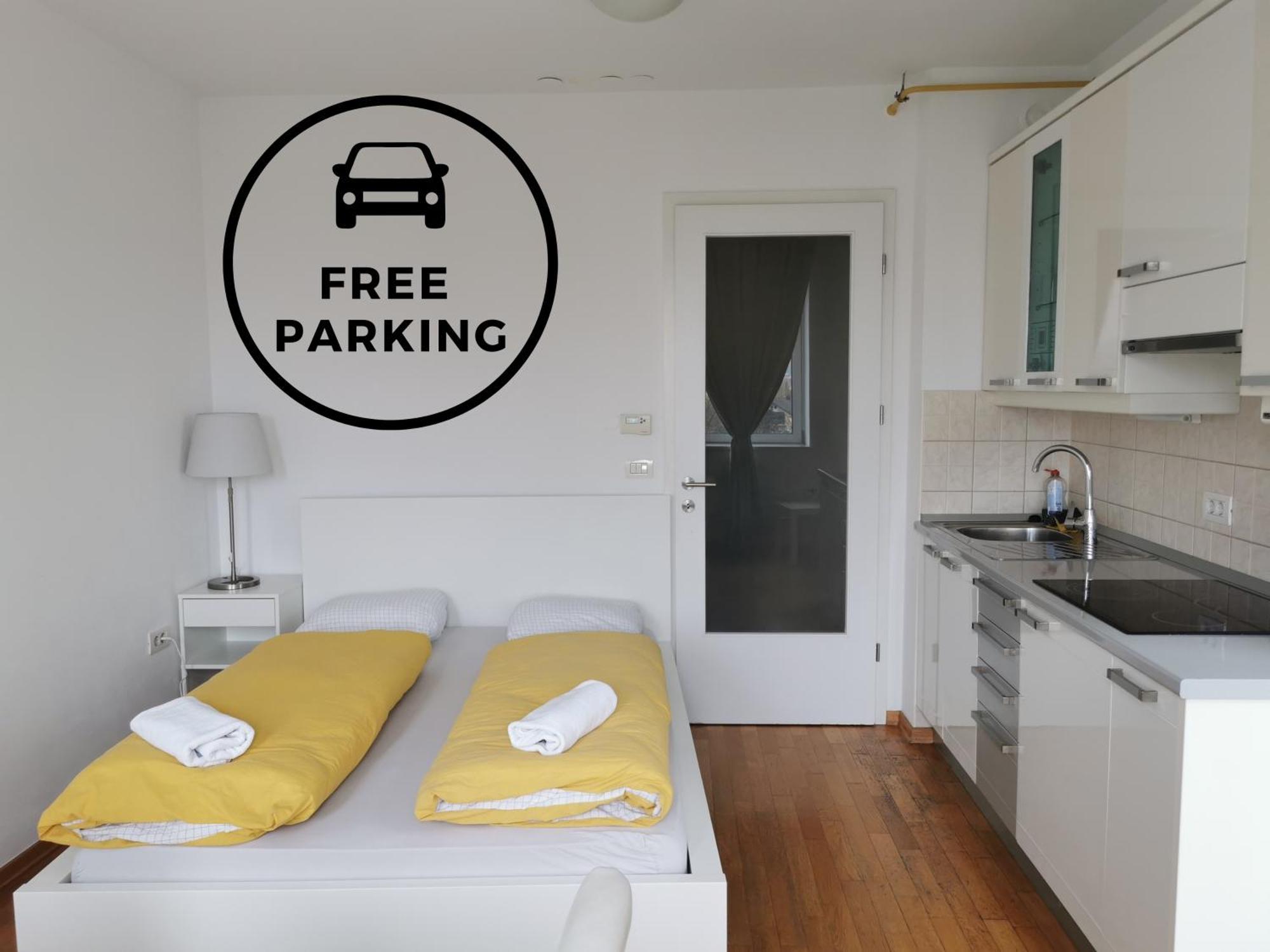 Trnovo Apartment With Free Parking Ljubljana Bagian luar foto